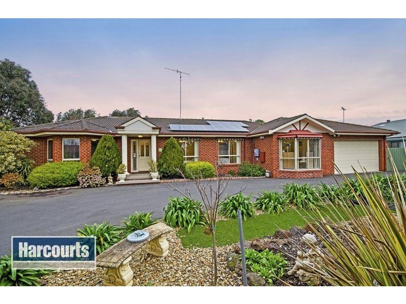 6-8 Freeman Crt, St Albans Park VIC 3219