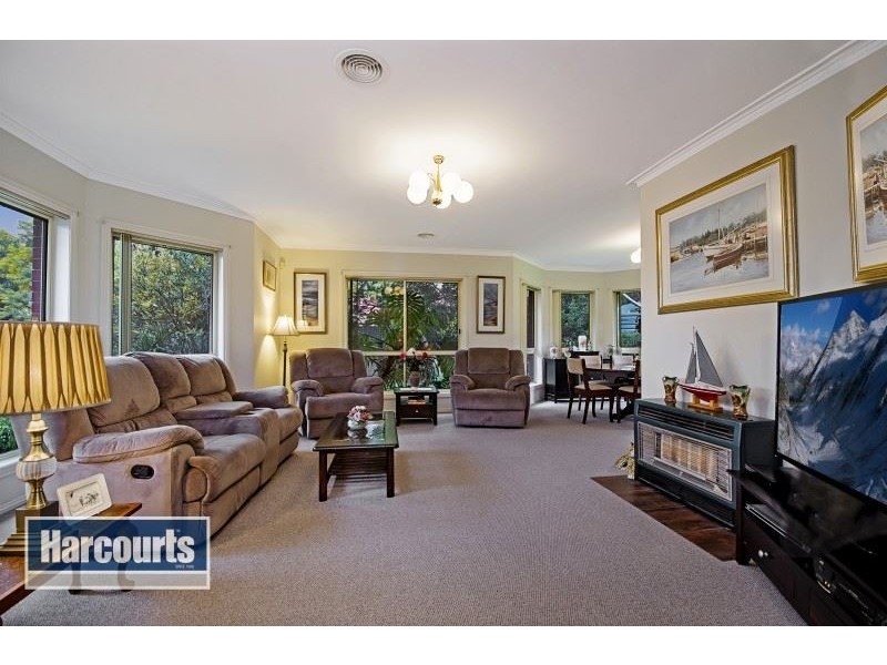 6-8 Freeman Crt, St Albans Park VIC 3219