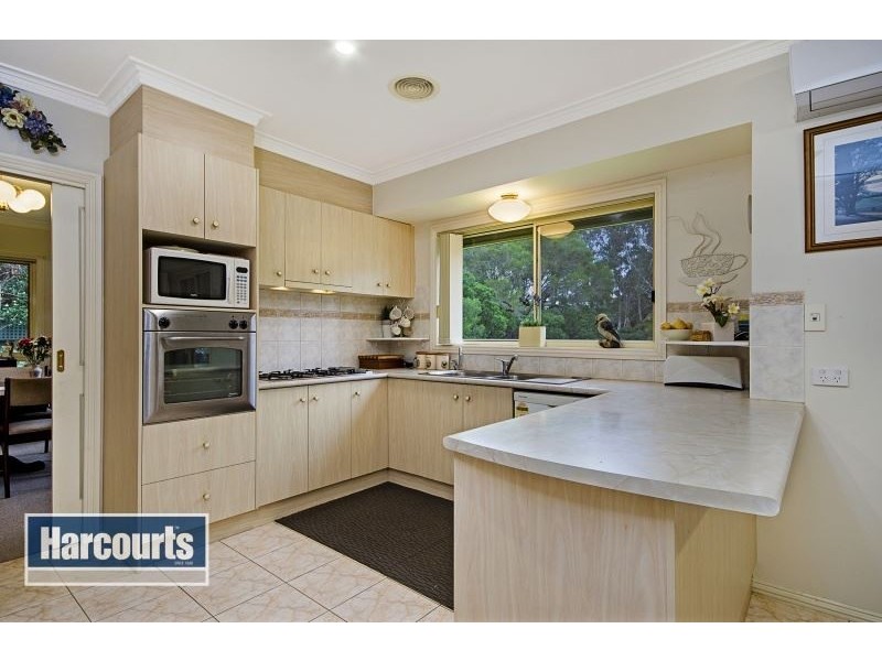 6-8 Freeman Crt, St Albans Park VIC 3219