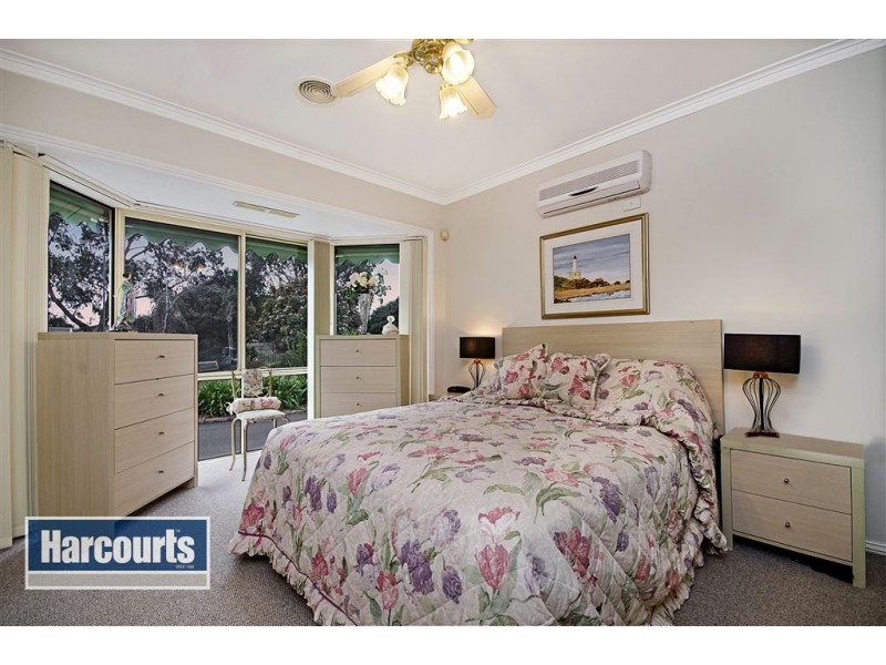 6-8 Freeman Crt, St Albans Park VIC 3219