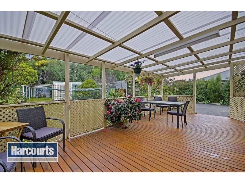 6-8 Freeman Crt, St Albans Park VIC 3219