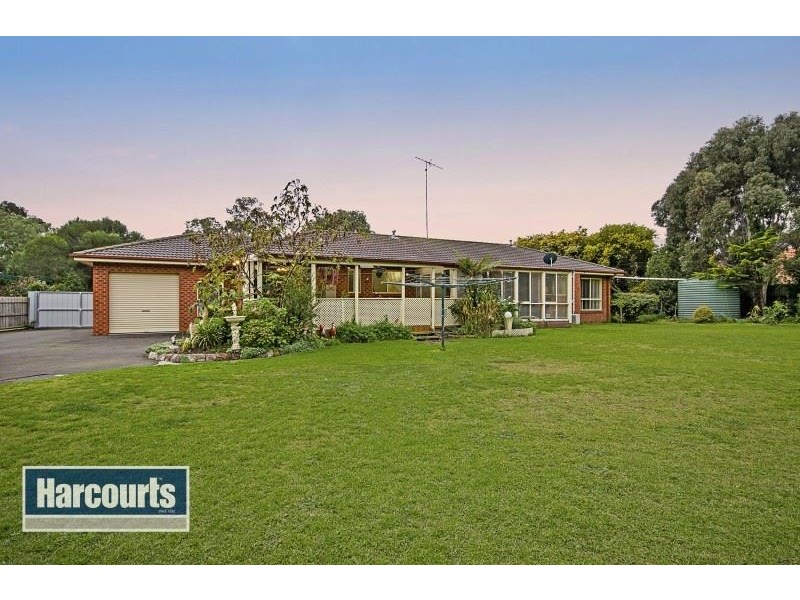 6-8 Freeman Crt, St Albans Park VIC 3219