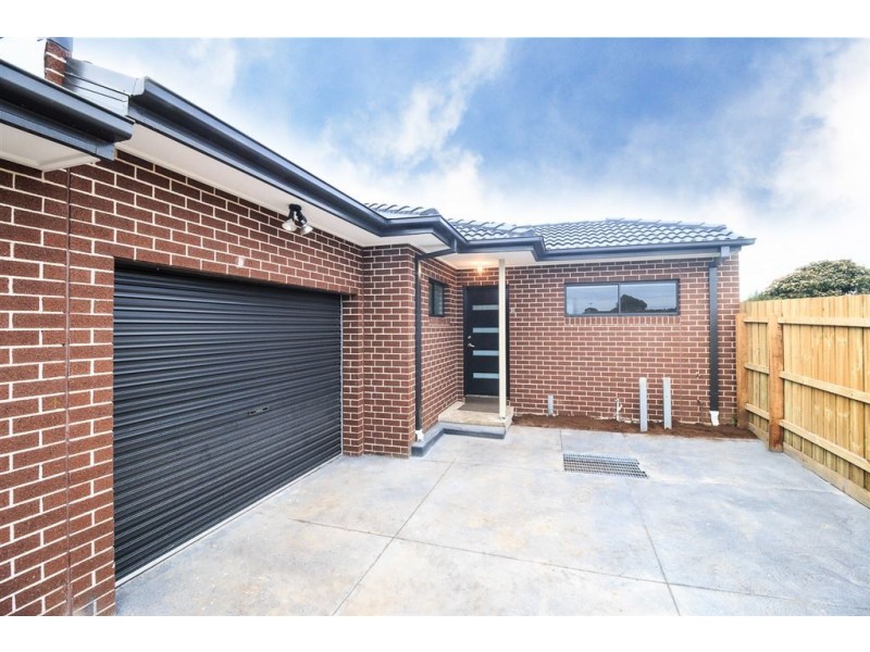 3/7 Saturn St, Newcomb VIC 3219