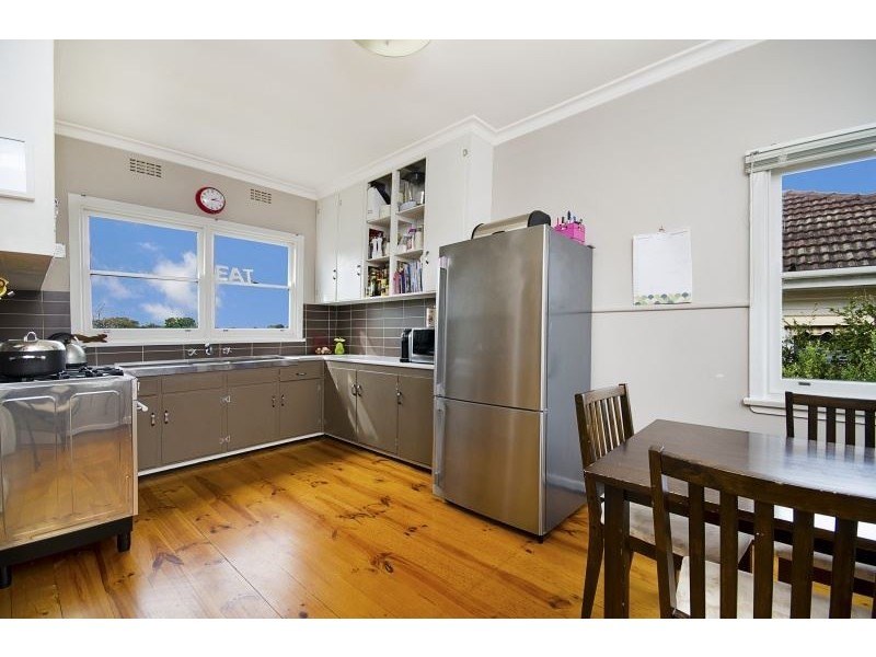 78 Shackleton St, Belmont VIC 3216