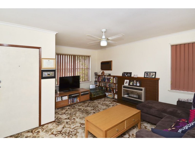 30 Wyoming Ave, Corio VIC 3214