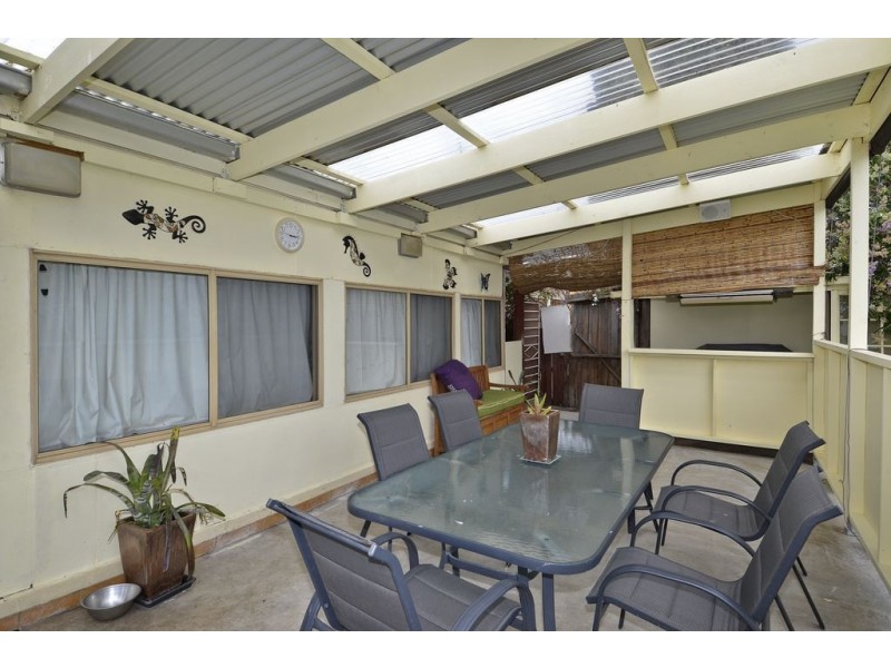 30 Wyoming Ave, Corio VIC 3214