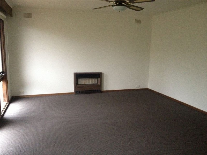 4 Donvale Drive, Leopold VIC 3224