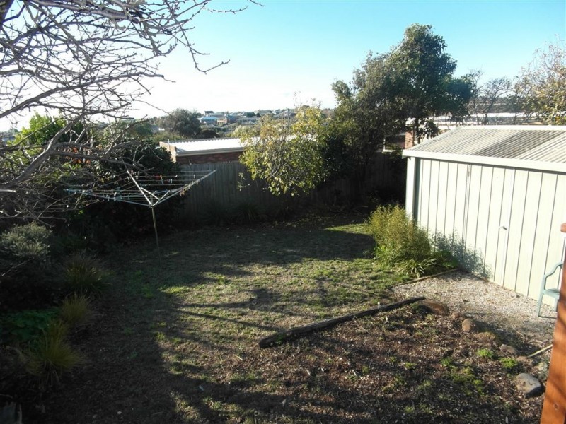 4 Donvale Drive, Leopold VIC 3224