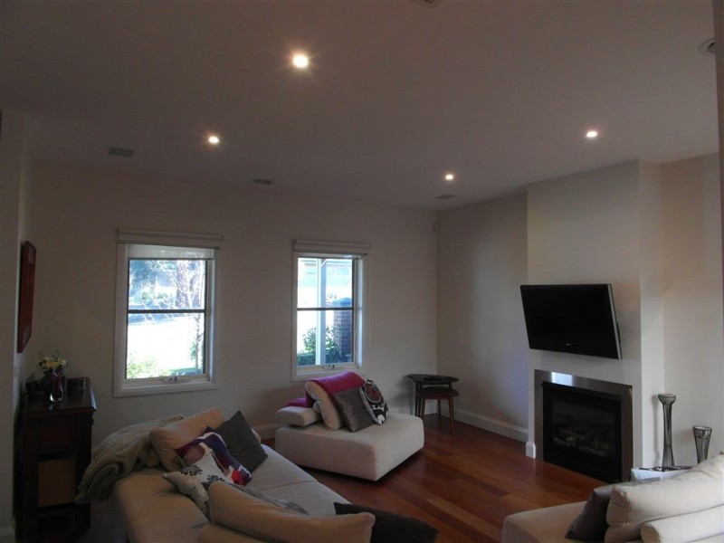 3 Ormskirk St, Newtown VIC 3220