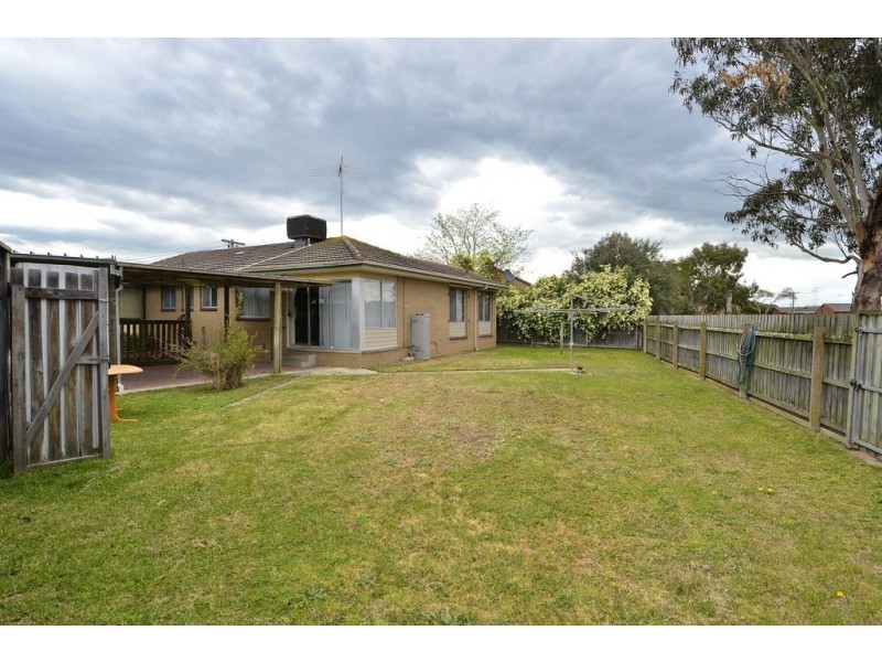 24 Ranger Crt, Whittington VIC 3219