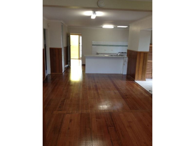 13 Durran Street, St Albans Park VIC 3219