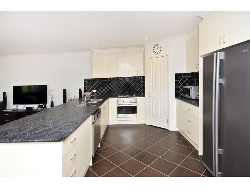 1-7 Pinot St, Waurn Ponds VIC 3216