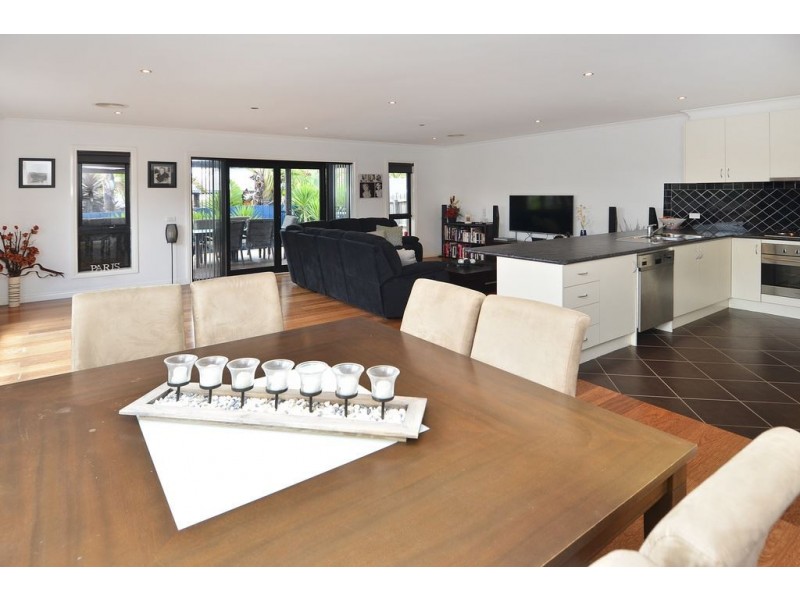 1-7 Pinot St, Waurn Ponds VIC 3216