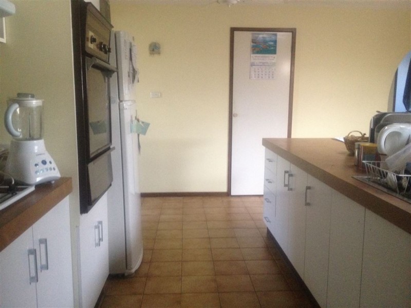 13 Aldershot Road, St Albans Park VIC 3219