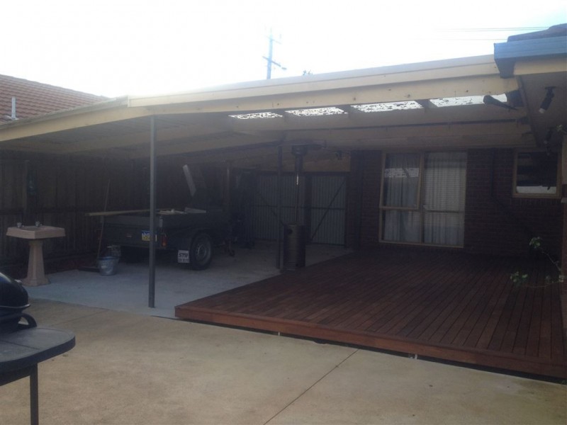 13 Aldershot Road, St Albans Park VIC 3219