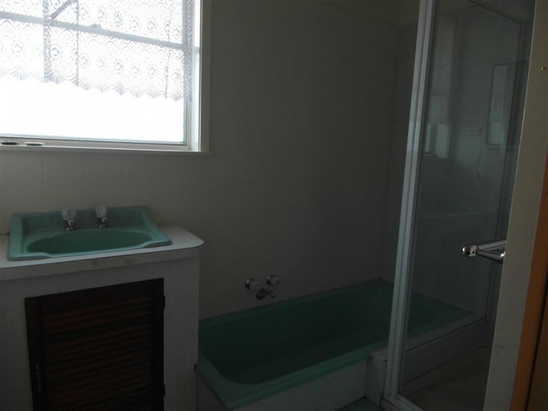 6 Oregon Avenue, Corio VIC 3214