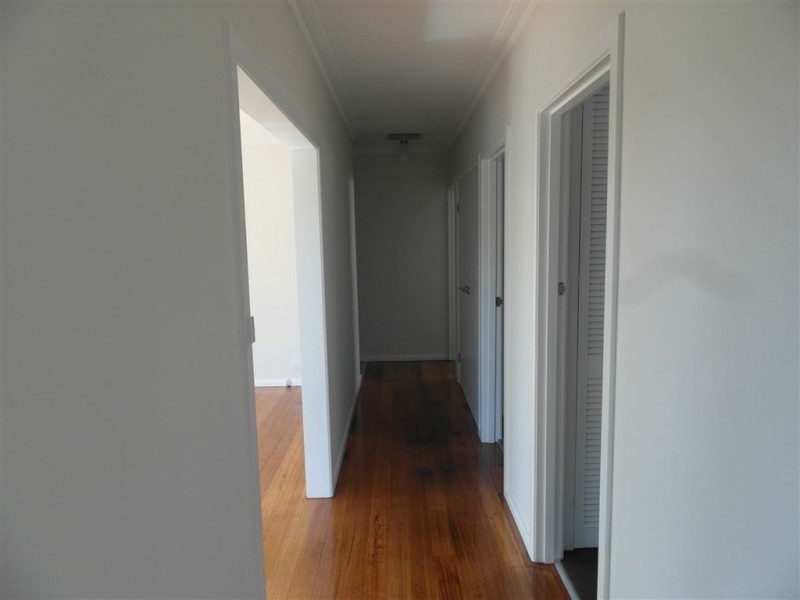 39 Wilton Avenue, Newcomb VIC 3219