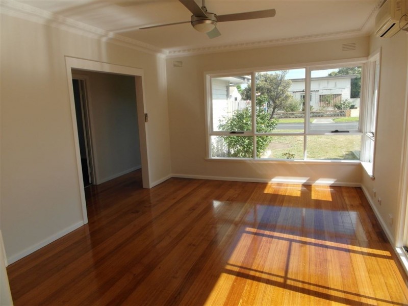 39 Wilton Avenue, Newcomb VIC 3219