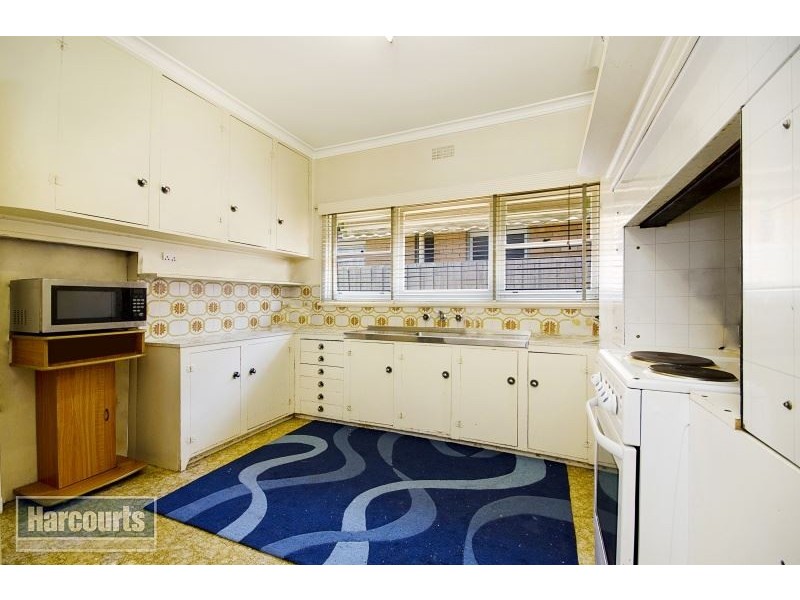 40 Wilsons Road, Newcomb VIC 3219