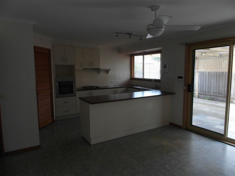 18 Orbit Drive, Whittington VIC 3219