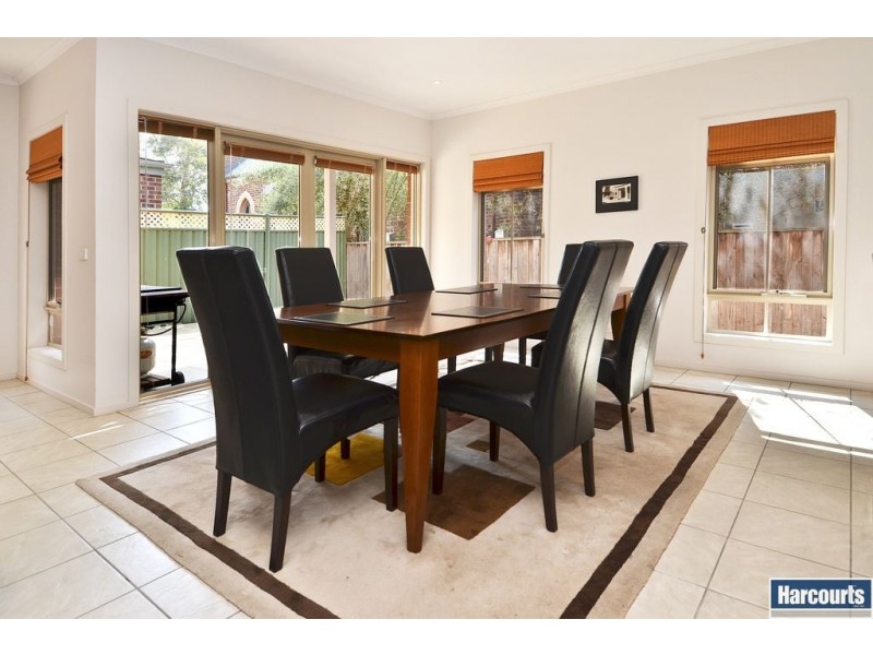 10 College Court, Newtown VIC 3220