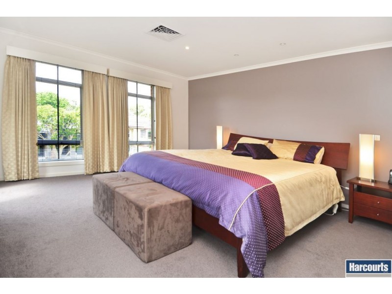 10 College Court, Newtown VIC 3220