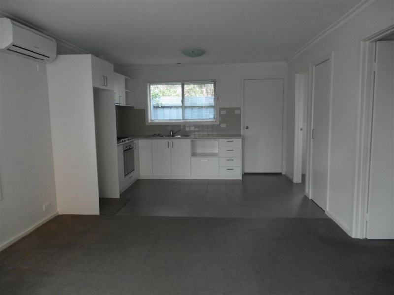 1/48 Clonard Avenue, Geelong West VIC 3218