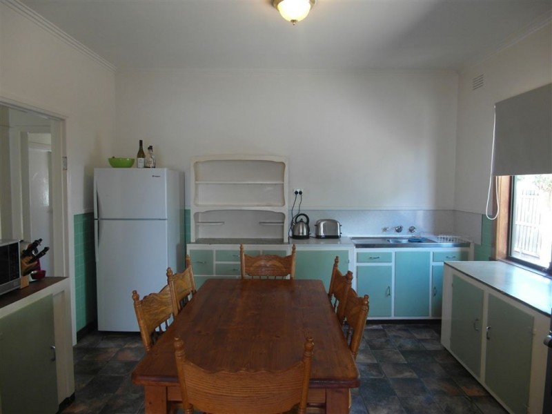 35 Miller Street, Newcomb VIC 3219