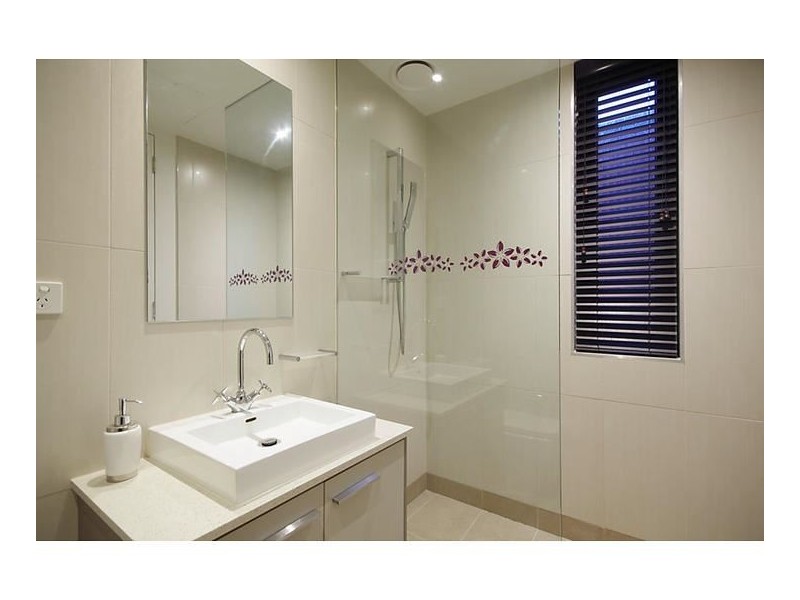 104/100 Western Beach Road, Geelong VIC 3220