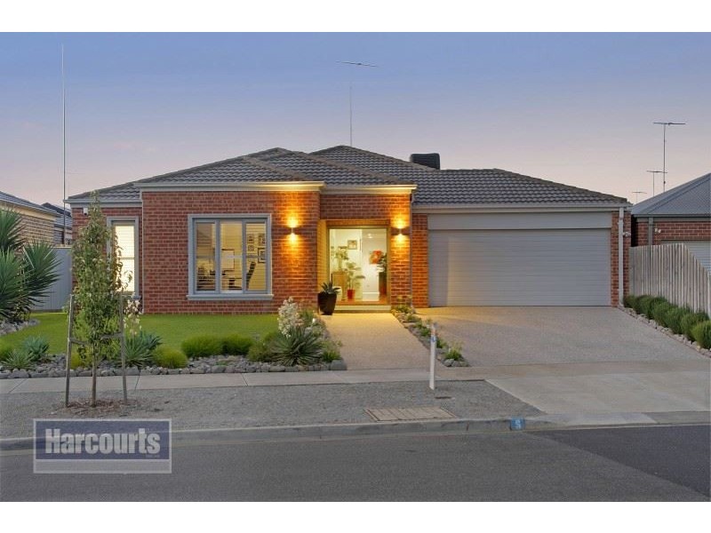 6 Mandela Court, St Albans Park VIC 3219