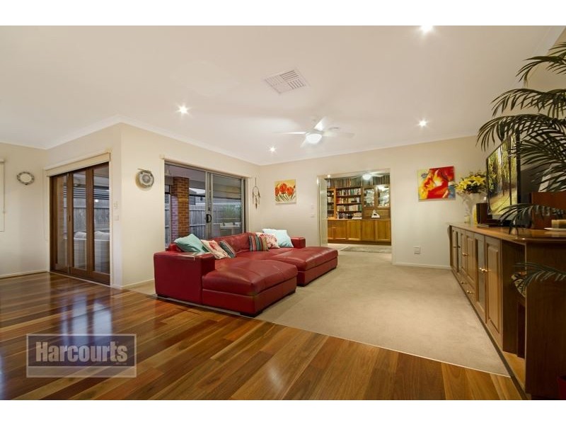 6 Mandela Court, St Albans Park VIC 3219