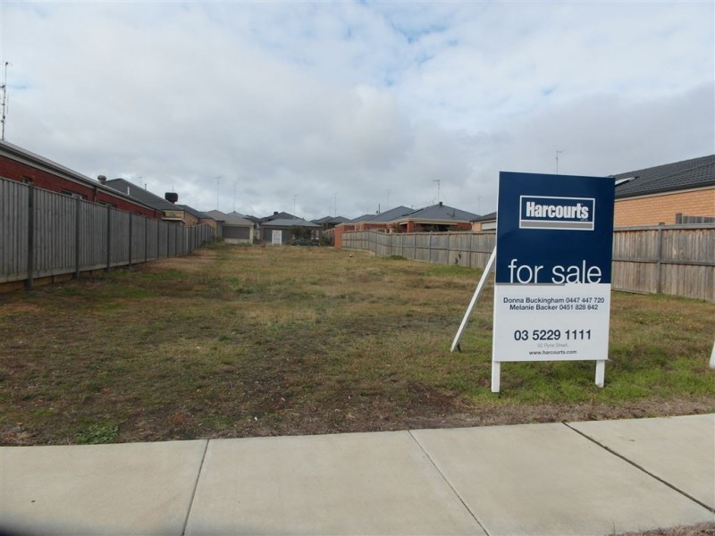 13 Winslow Avenue, Leopold VIC 3224