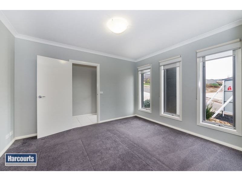 3 Ettric Way, Highton VIC 3216
