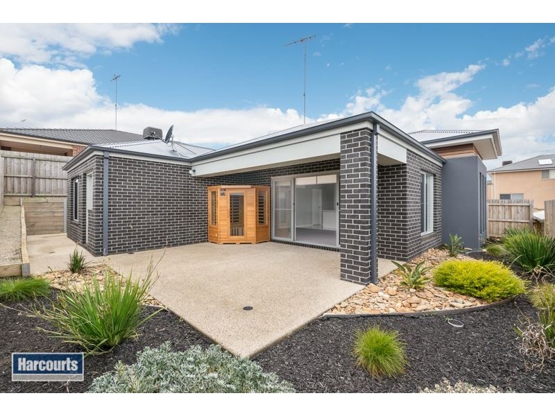 3 Ettric Way, Highton VIC 3216