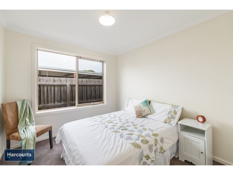 12A Brayshay Rd, Newcomb VIC 3219