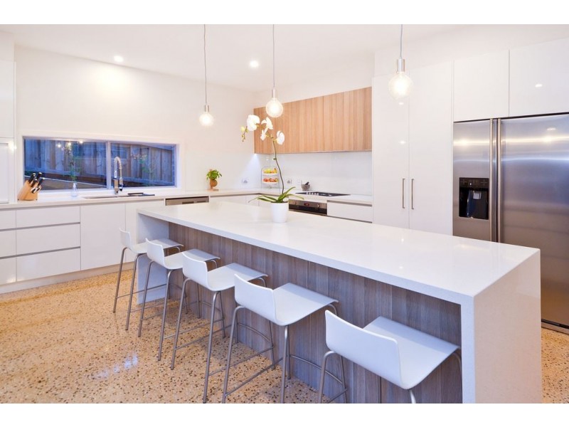 18 Valencay Avenue, Highton VIC 3216