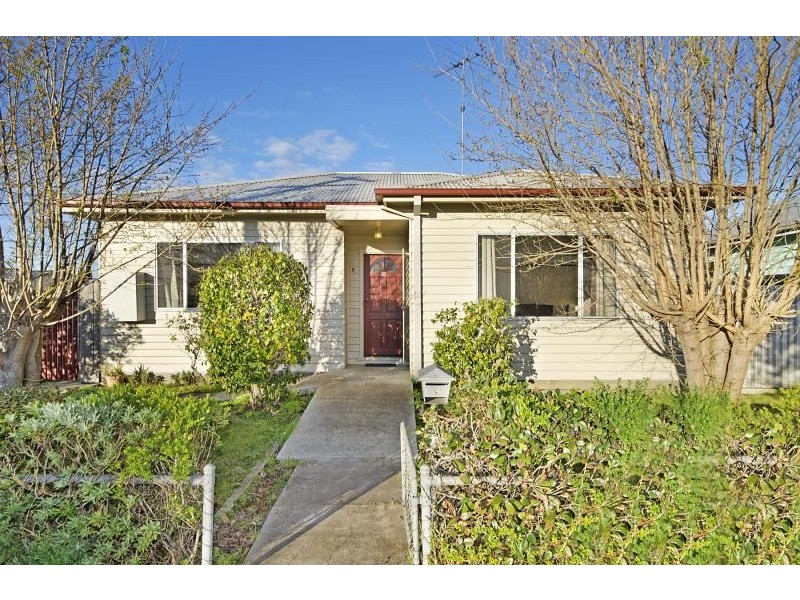 5 Greenwood Street, Newcomb VIC 3219