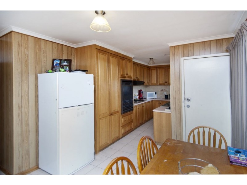 20 Howitt Avenue, Corio VIC 3214