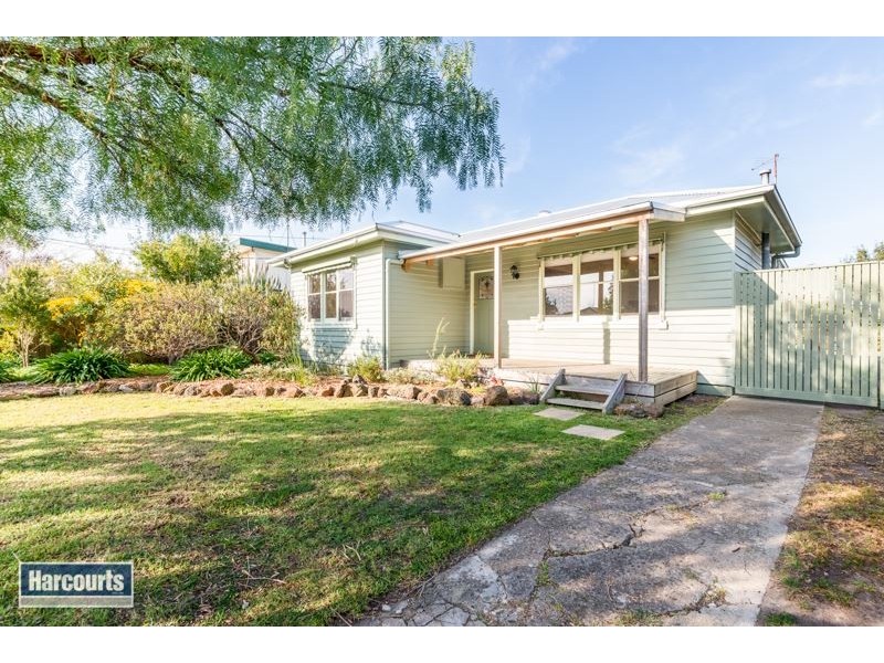 3 Breadalbane Street, Newcomb VIC 3219