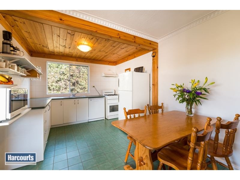 3 Breadalbane Street, Newcomb VIC 3219