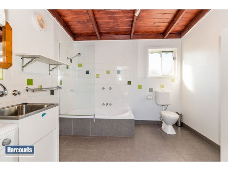 3 Breadalbane Street, Newcomb VIC 3219