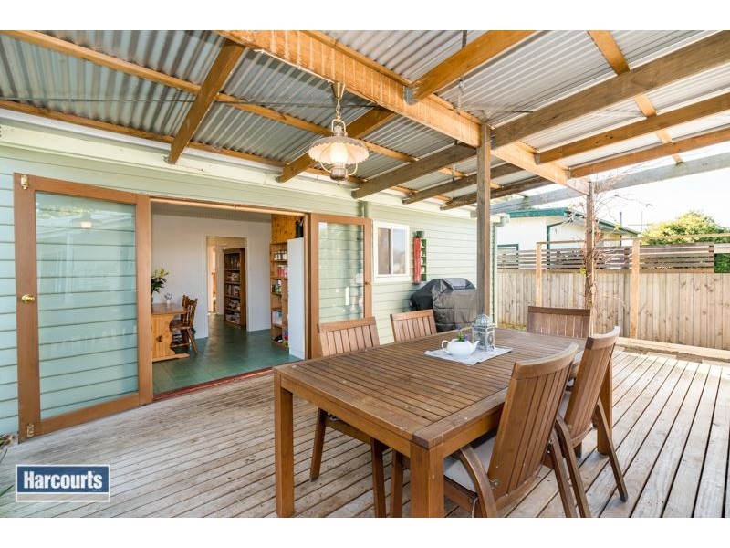 3 Breadalbane Street, Newcomb VIC 3219