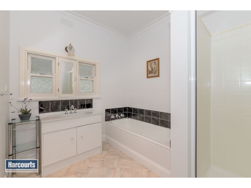 46 Settlement Road, Belmont VIC 3216