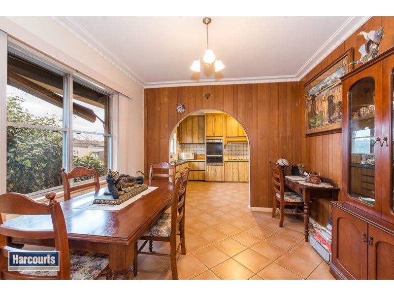 18 Kinnon Avenue, Belmont VIC 3216