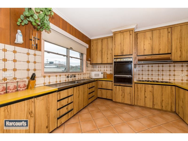 18 Kinnon Avenue, Belmont VIC 3216