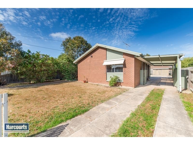 9 Sputnik Court, Whittington VIC 3219