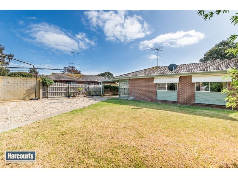 9 Sputnik Court, Whittington VIC 3219