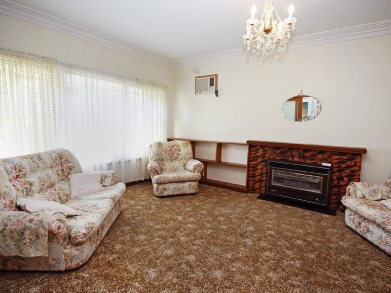 25 Bayview Parade, Hamlyn Heights VIC 3215