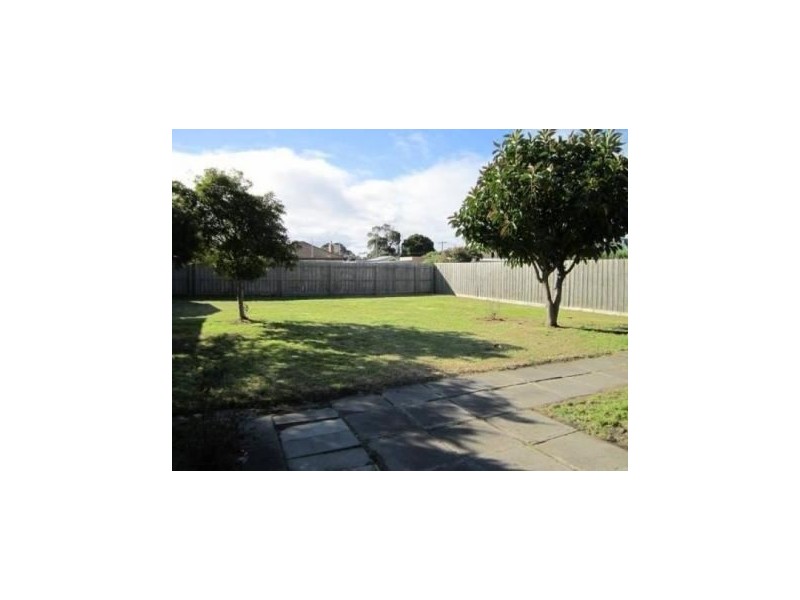38 Ashbourne Street, Herne Hill VIC 3218