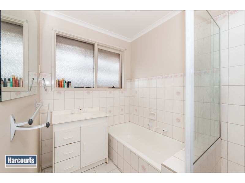 8 Sirius Court, St Albans Park VIC 3219